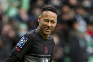 Neymar: O Caos Perfeito - 5 motivos para assistir e 3 para passar longe