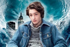 Percy Jackson | Ator compartilha foto com possível roteiro da série e gera especulações