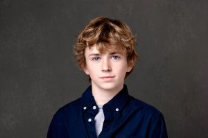Walker Scobell, de "O Projeto Adam", é escalado como Percy Jackson na série do Disney+