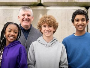 rick-riordan-da-noticias-animadoras-sobre-calendario-de-gravacoes-de-percy-jackson
