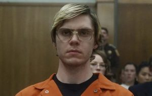 Dahmer: O Canibal Americano: 7 curiosidades sobre a série que você provavelmente não sabia (Imagem: Reprodução/ Netflix)