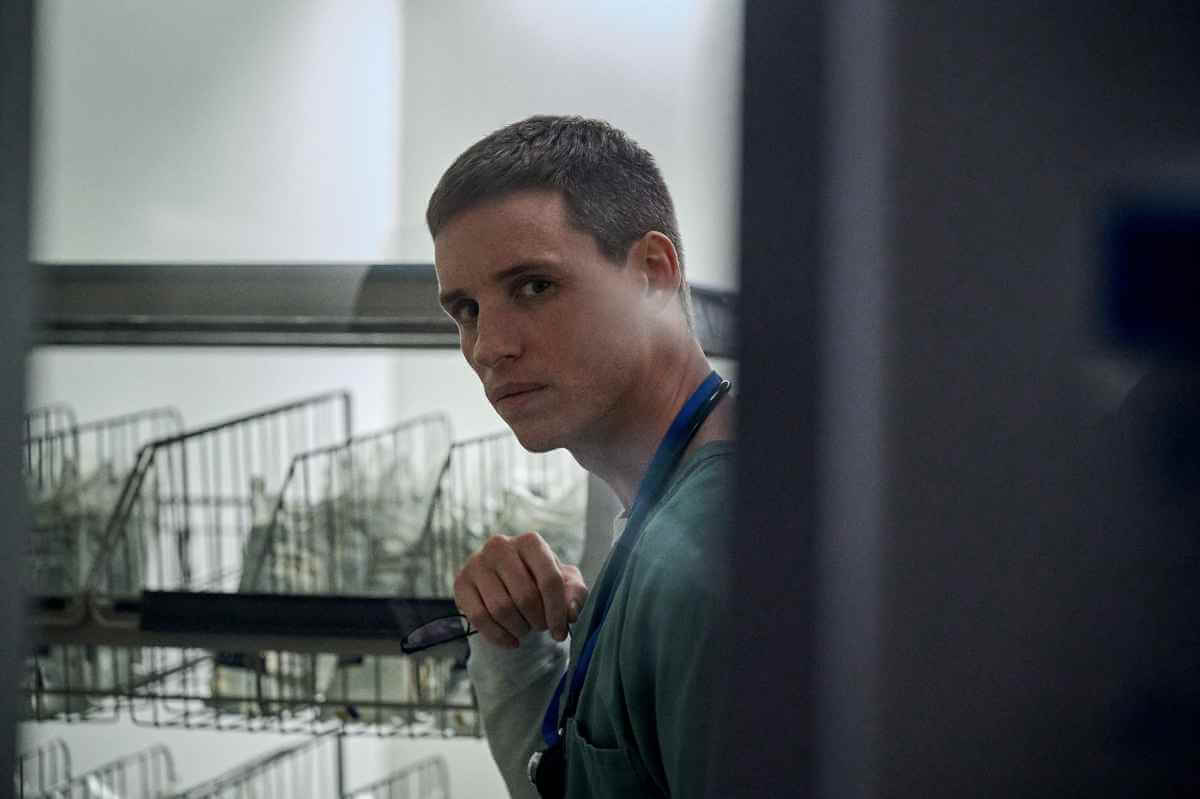o-enfermeiro-da-noite-conheca-a-historia-real-que-inspirou-o-novo-filme-de-serial-killer-da-netflix