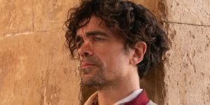Peter Dinklage em Cyrano (Reprodução)