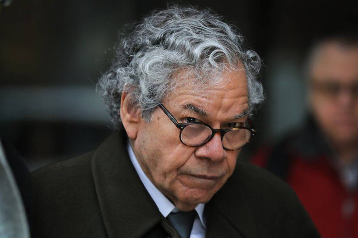 O que aconteceu com John Kapoor, de "Máfia da Dor"?