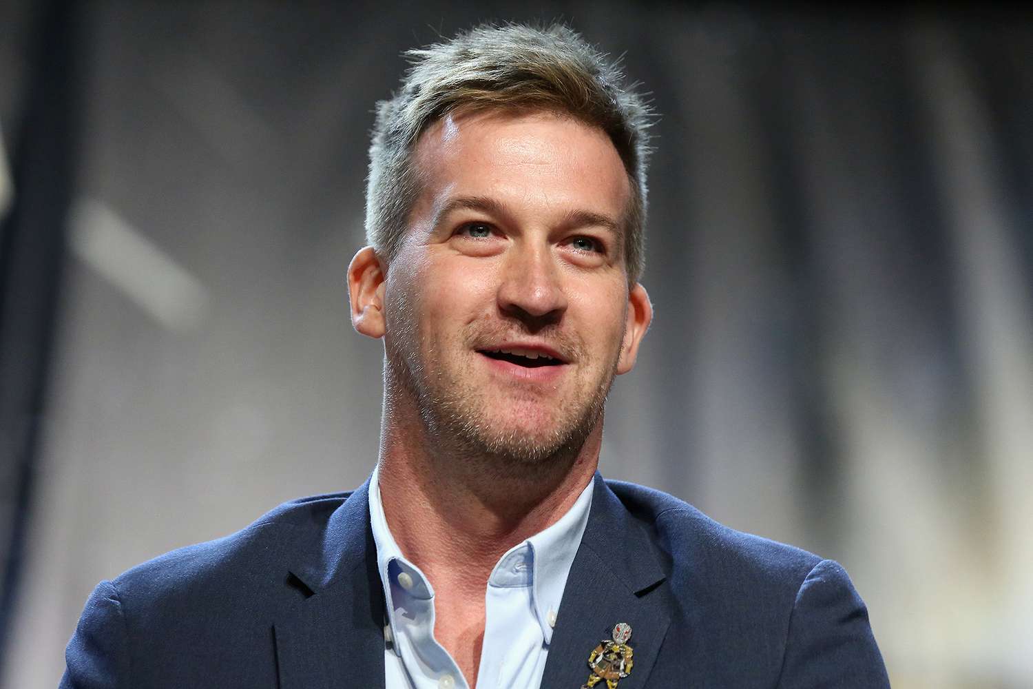 Kenneth Mitchell Morre aos 49 anos