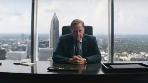 Jeff Daniels como Charlie Croker em Um Homem por Inteiro (Divulgação / Netflix)