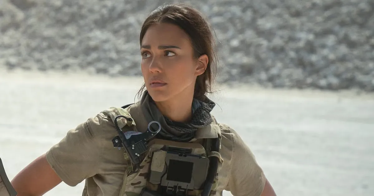 Sucesso na Netflix não blinda Jessica Alba de críticas contundentes