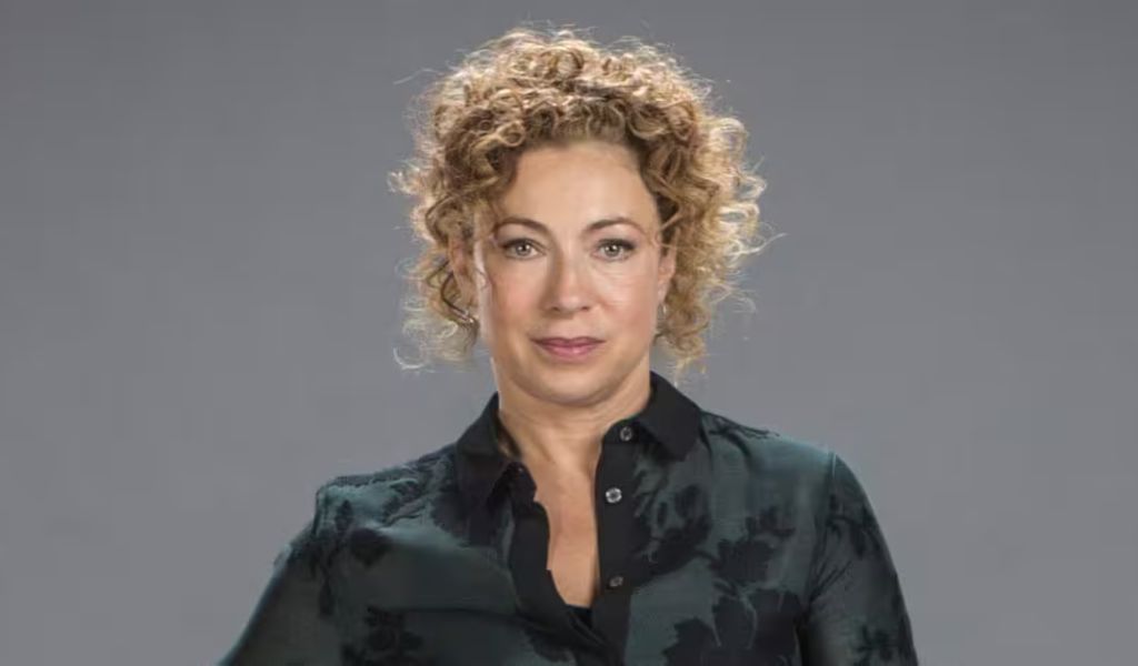 Alex Kingston elenco de A Descoberta das Bruxas